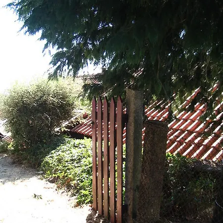 Casa Do Castanheiro Outeiro (Tras-Os-Montes)
