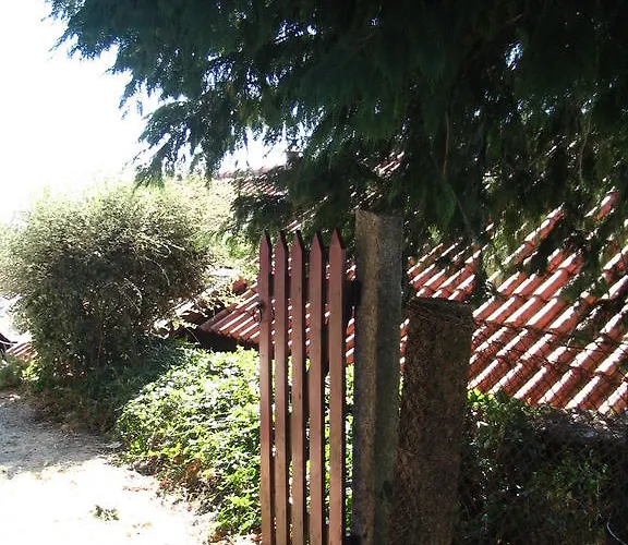 Casa Do Castanheiro Outeiro (Tras-Os-Montes)