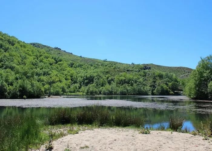 Casa Do Castanheiro Outeiro (Tras-Os-Montes)